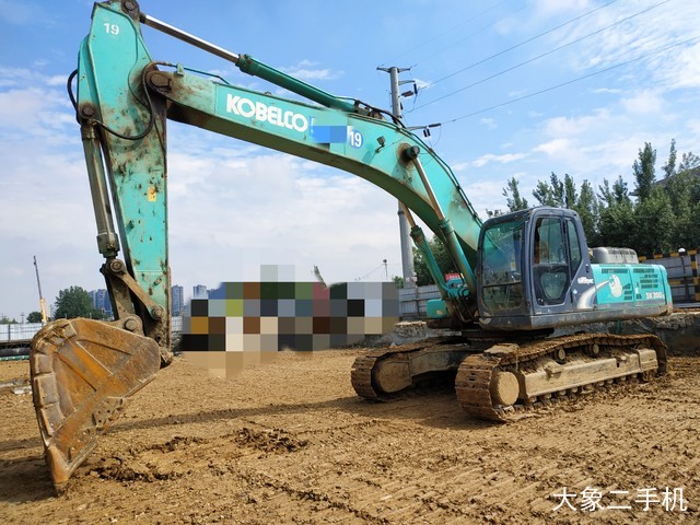 神钢 SK350LC-8 挖掘机