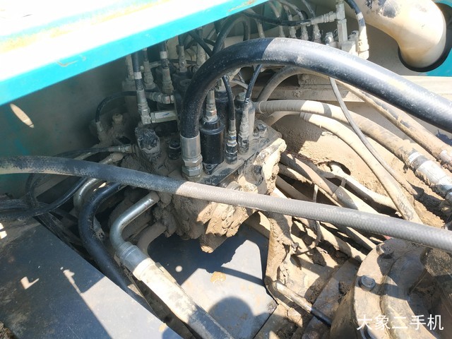 神钢 SK350LC-8 挖掘机