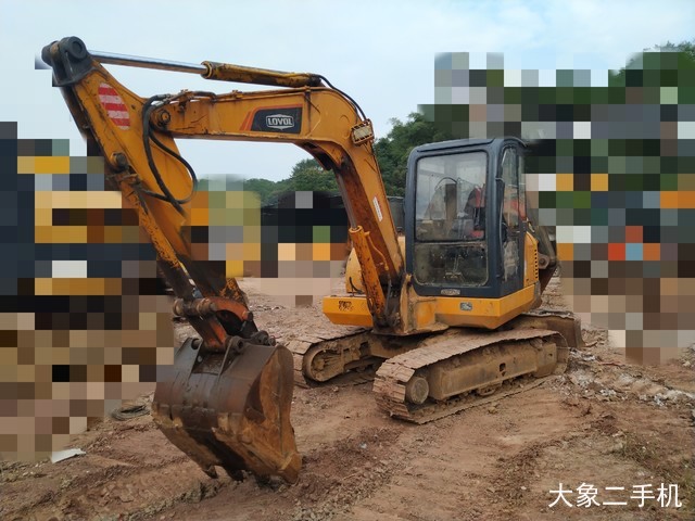 雷沃重工 FR60-7 挖掘机