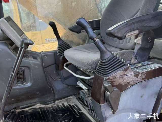 三一重工 SY305C-9 挖掘机