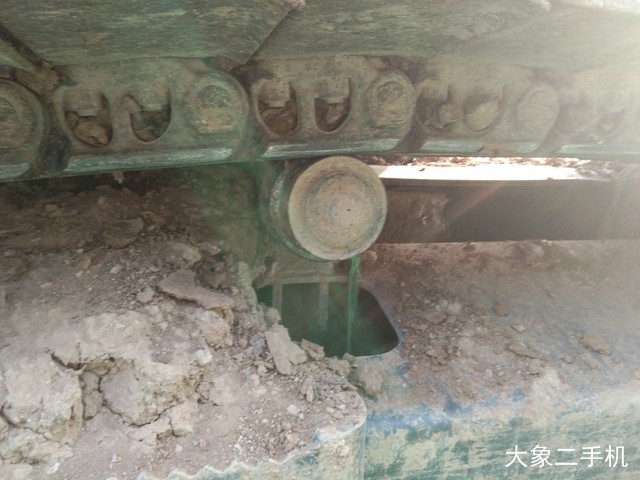 小松 PC220-8M0 挖掘机