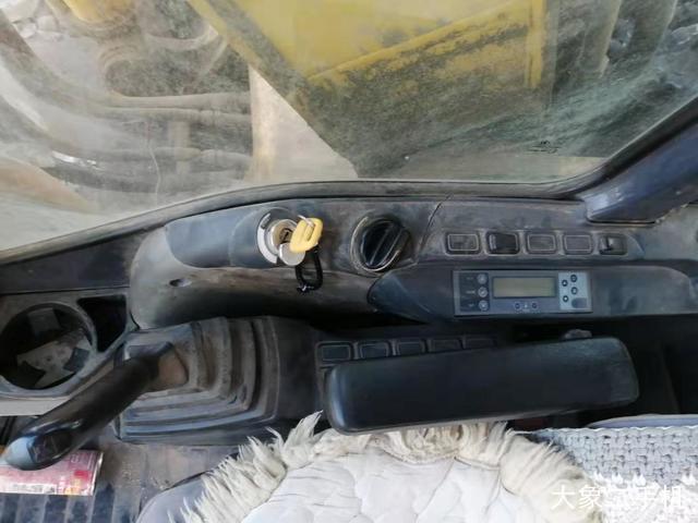 神钢 SK250LC-8 挖掘机