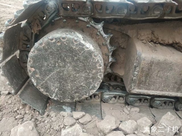 小松 PC200-8 挖掘机