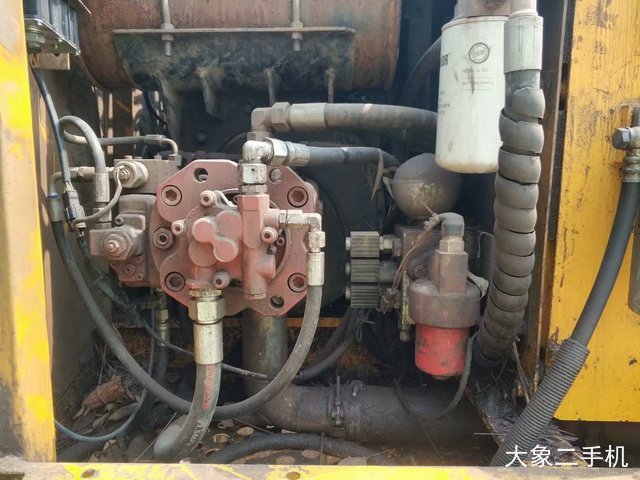 徐工 XE150 挖掘机