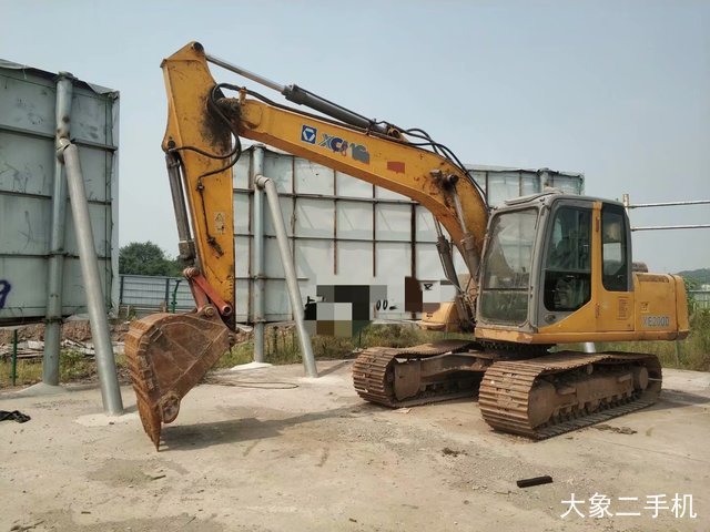 徐工 XE150 挖掘机