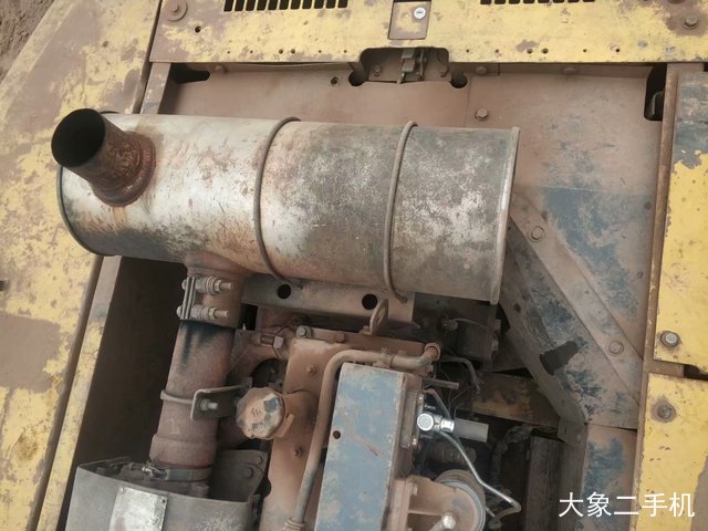 小松 PC200-8 挖掘机