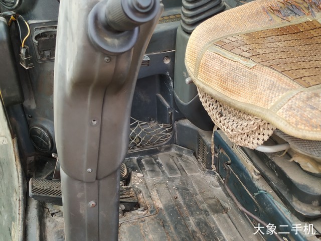 现代 R60W-9 挖掘机