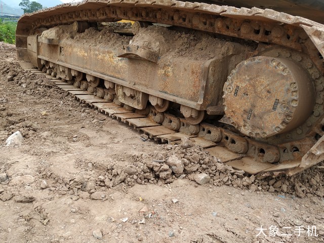 徐工 XE265C 挖掘机