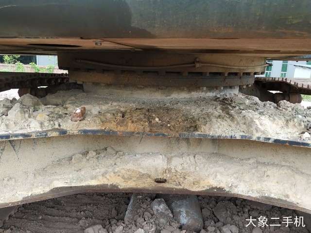 徐工 XE265C 挖掘机