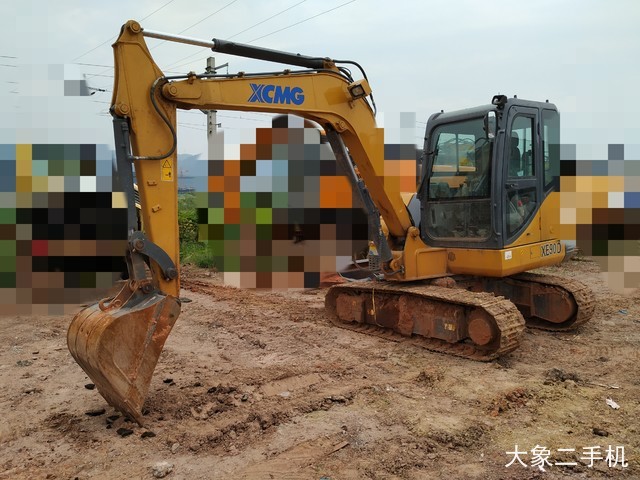 徐工 XE55D 挖掘机