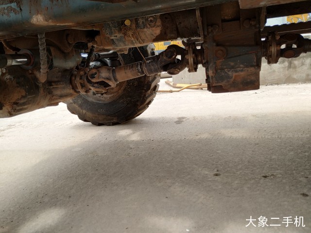 现代 R60W-9 挖掘机