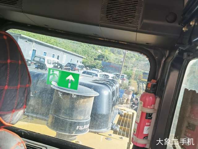 三一重工 SY245H 挖掘机