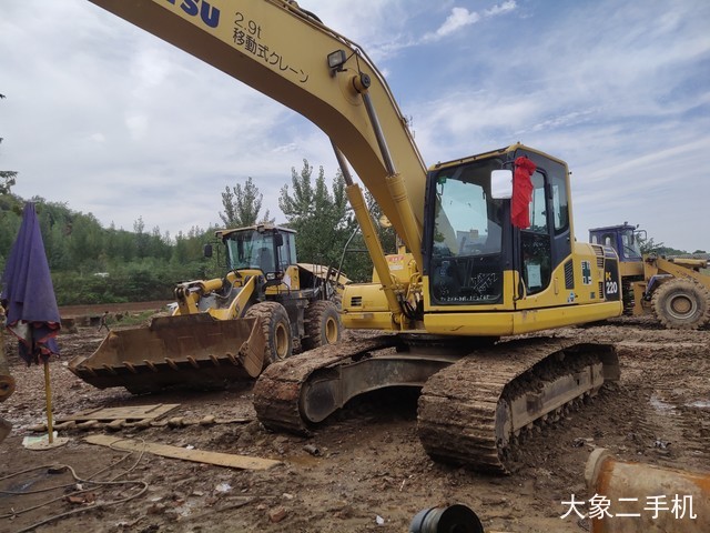 小松 PC200-8N1 挖掘机