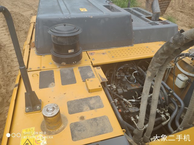 徐工 XE470C 挖掘机