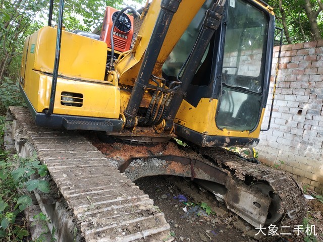 三一重工 SY135C 挖掘机