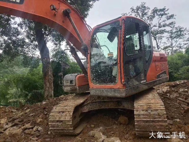 斗山 DH130LC-V 挖掘机