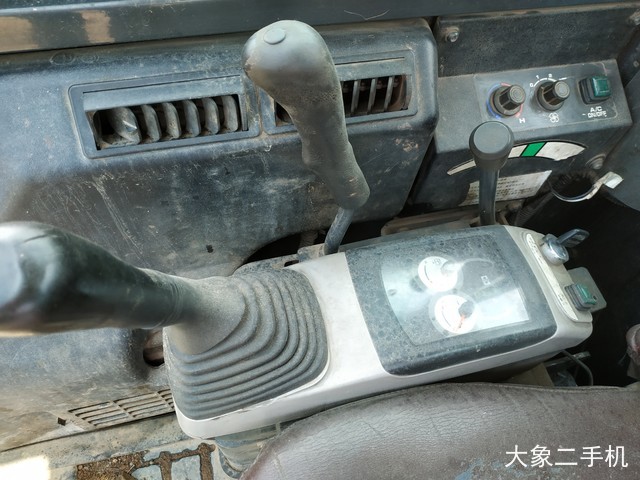 小松 PC56-7 挖掘机