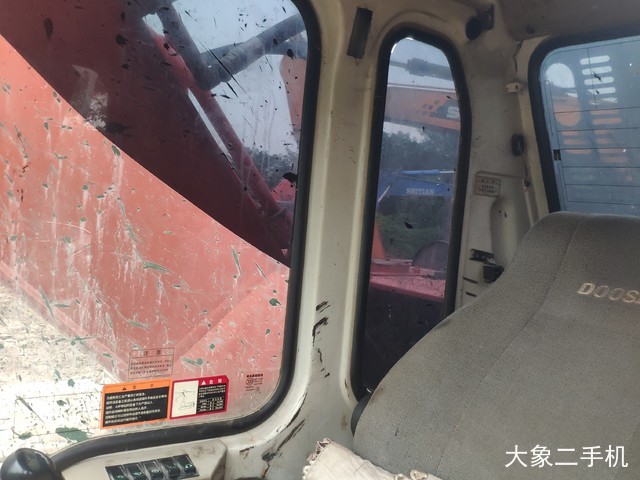 斗山 DH215-7 挖掘机