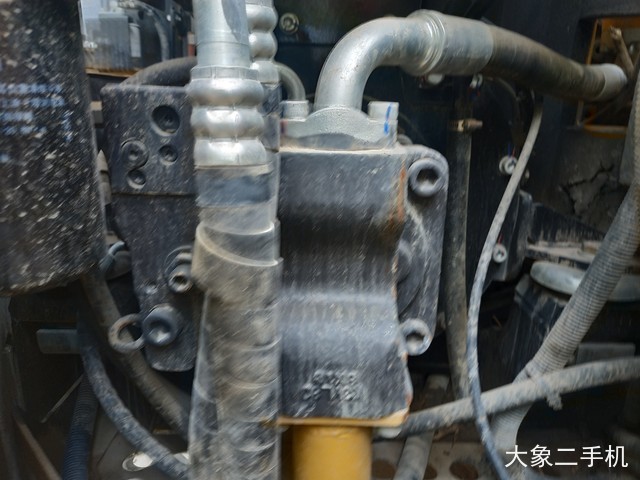 三一重工 SY75C 挖掘机