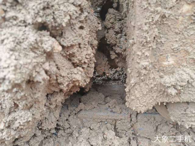 三一重工 SY225C 挖掘机