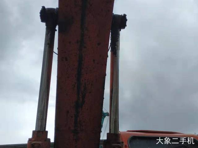 斗山 DH215-9E 挖掘机