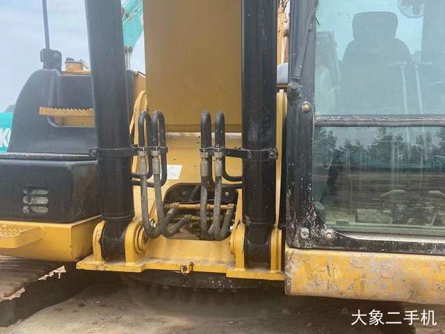卡特彼勒 330D2L液压 挖掘机
