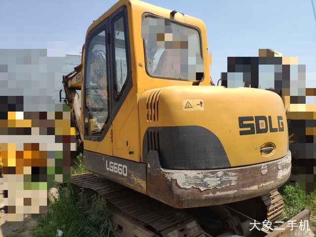 山东临工 LG660 挖掘机
