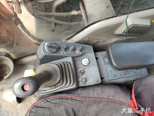 日立 ZX240 挖掘机