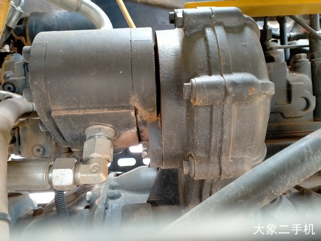 厦工 XG622MH 压路机