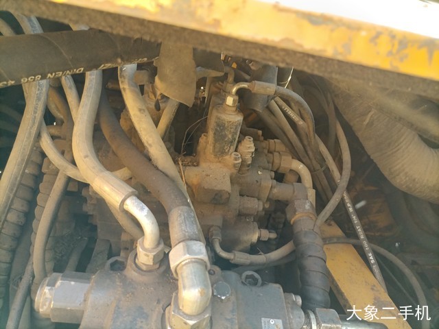 徐工 XE210 挖掘机