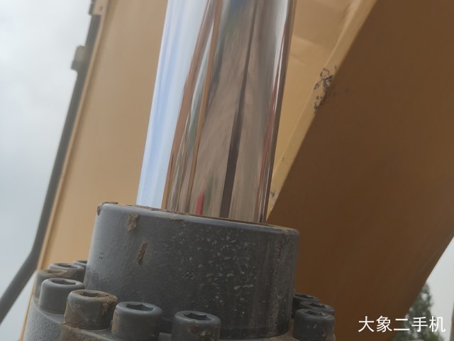 徐工 XE470C 挖掘机