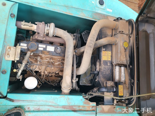神钢 SK130-8 挖掘机