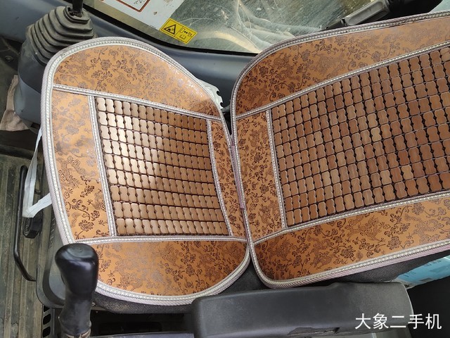 小松 PC270-7 挖掘机