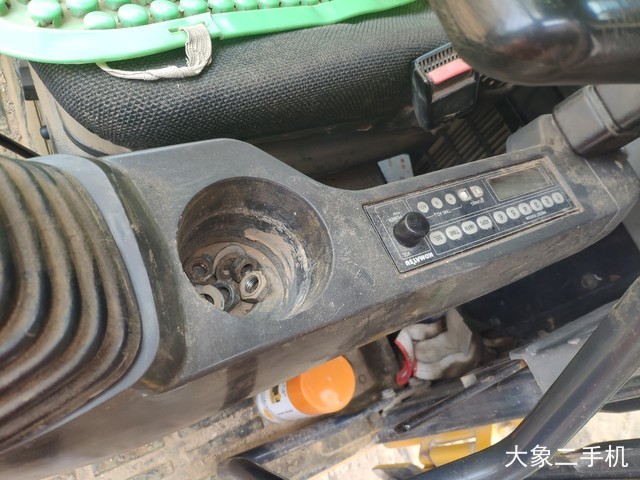 小松 PC240LC-8 挖掘机