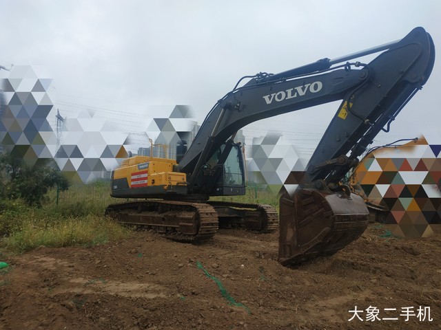 沃尔沃 EC380DL 挖掘机