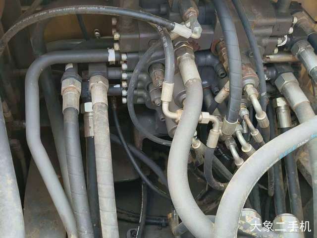 山东临工 E6210F 挖掘机