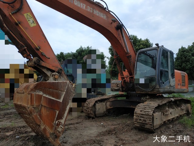 日立 ZX270LC-3 挖掘机