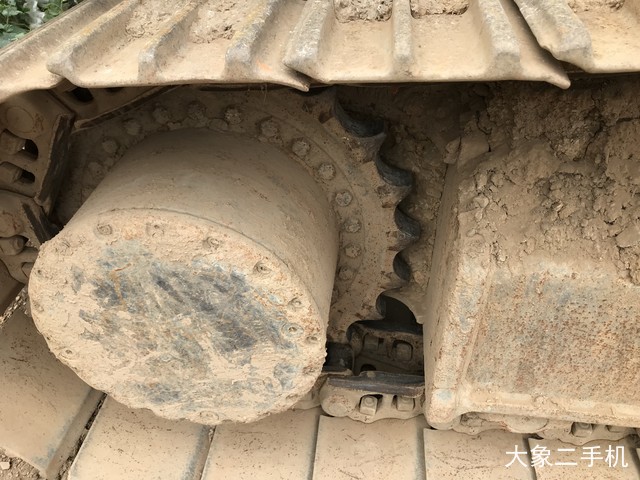 神钢 SK200-8 挖掘机