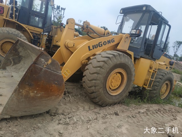 柳工 CLG855 装载机