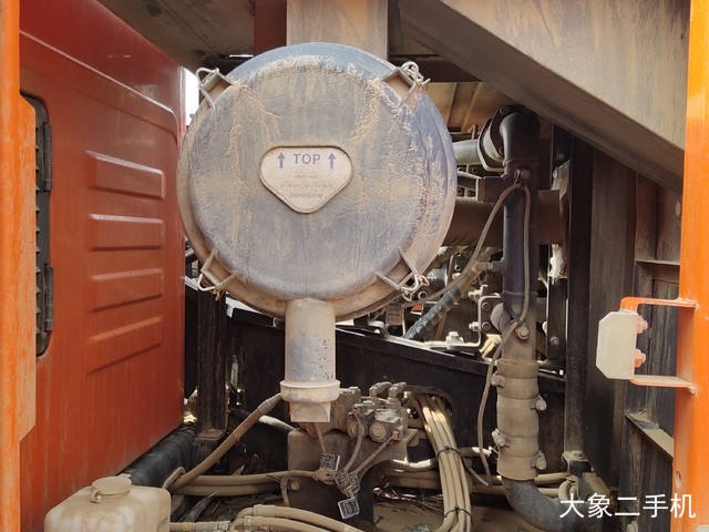 斗山 DX260LC-9C 挖掘机