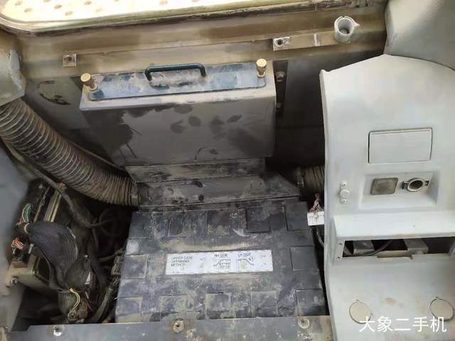 山东临工 LG6300 挖掘机