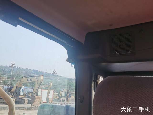 三一重工 SY285C 挖掘机