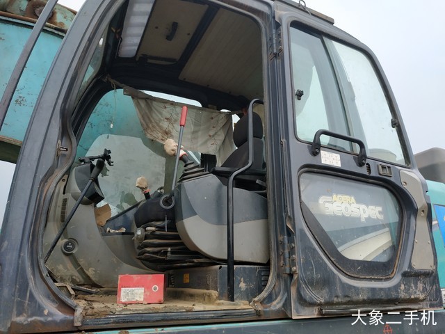 神钢 SK460-8 挖掘机