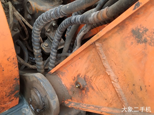 远山机械 YS765-8 挖掘机