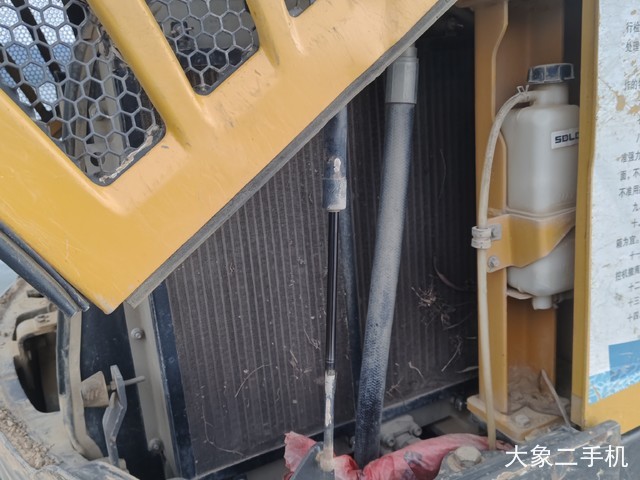 山东临工 LG655 挖掘机