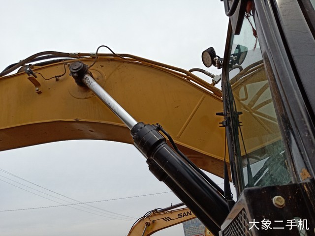 三一重工 SY245H 挖掘机