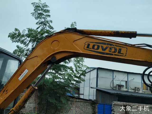 雷沃重工 FR65-7 挖掘机