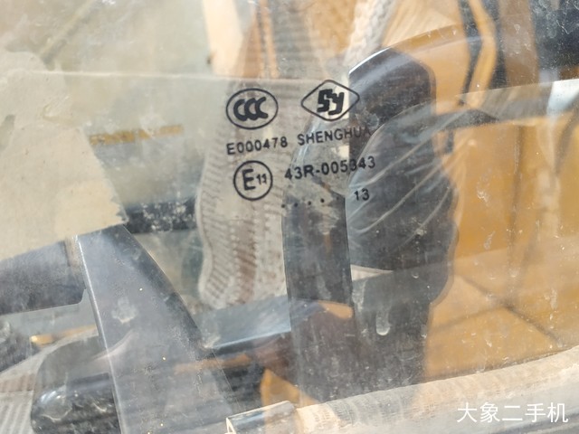 小松 PC240LC-8 挖掘机