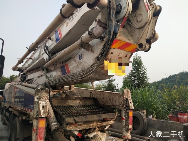 中联重科 ZLJ5430THBK56X-6RZ 泵车