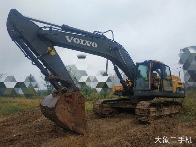 沃尔沃 EC380DL 挖掘机